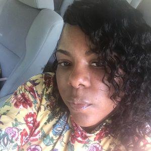 Meet your Posher, Sherika